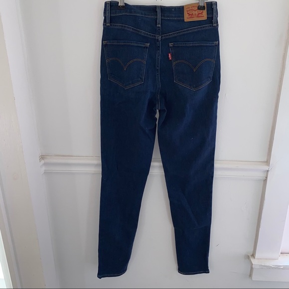 4 for $20 Levi’s dark wash skinny jeans - Picture 5 of 6